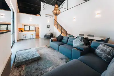 Daybreak Loft. Willunga
