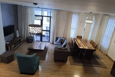 Image de Kilimani en duplex à trois chambres