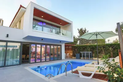 Image de Melania Luxury Villa with Private Heated Pool