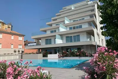 Image de Appartement moderne à quelques pas de la plage