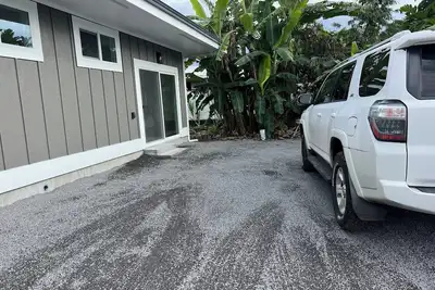 Image de Spacious 4-bedroom building in gorgeous Hilo with Ac. Center of Hilo.