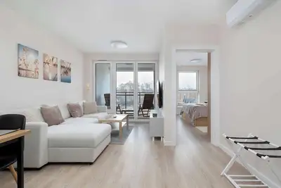 Image de Enklawa 3 Mielno | Spacious Apartment | Balcony | Parking | Lake | Beach