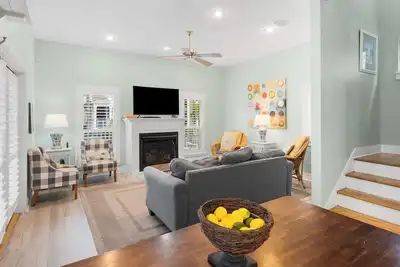 Image de Spacious 3br Seacrest Home – Pet Friendly, Pool & Private Beach Access