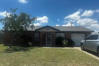 Image de Cozy 3-bedroom house with full amenities in charming Ingleside