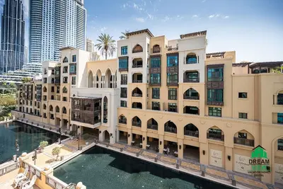 Image de Modern apartment in perfect Dubai location with cool Ac