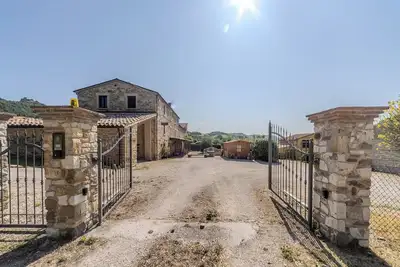 A cosy farmhouse surrounded by nature!