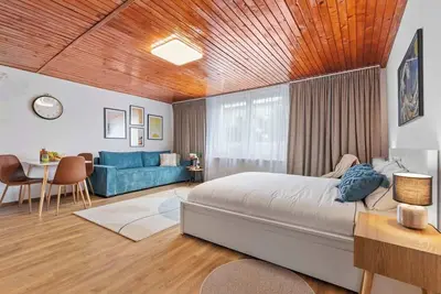 Image de Art-Inspired, Designer Apartment
