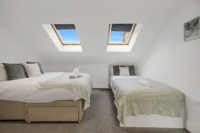 Image de 3br Home Near Cardiff Central w/ Outdoor Furniture