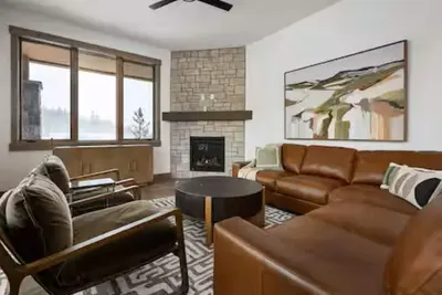 Image de Luxury 3 Br Condo with Hot Tub & Ski Locker!