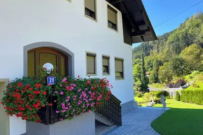 Image de Fiore Apartments at the Natural Swimming Pool