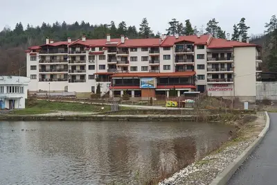 Image de 2-bedroom apartment in gorgeous Tryavna with Ac and charm