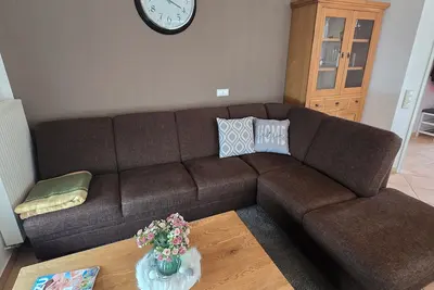 Image de High-quality, cozy vacation apartment on the first floor - two bedrooms -