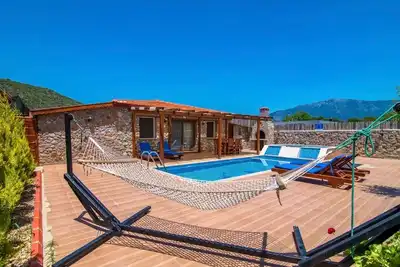 Image de Centrally Located Villa in Kayaköy – Secluded Pool & Outdoor Jacuzzi