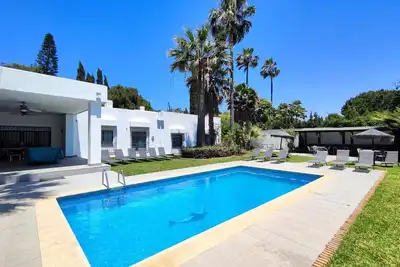 Image de Grande villa Puerto Banús 10 chambres avec piscine et jacuzzi