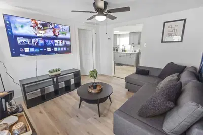Image de Historic Loft - 2 I Nrg + MedCenter + DTown + Fifa