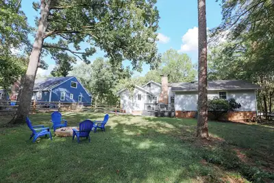 Image de Modern Ranch w/Fire Pit Dogs Welcome