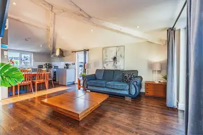 Image de Quiet Gloucester Road flat with Ac and smart tech