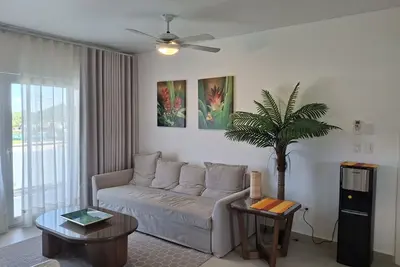 Image de Paradise Palm - your tropical escape!