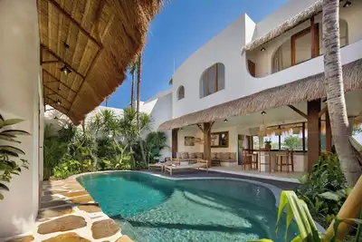 Image de Luxury 3br Mediterranean Villa w/ Bfast & Butler