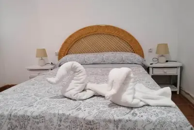 Double room in a shared low bathroom Shared areas