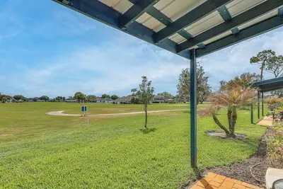 Pool Access + Course View: Golf Getaway in Sebring