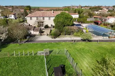 Image de Domaine de chante-oiseau - 3 gîtes : la Pie, la Tourterelle et le Moineau