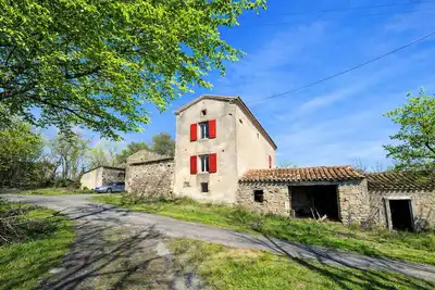 Image de Les Pierres Occitanes – Gîte 5 chambres avec piscine, au cœur du Tarn