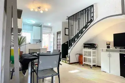 Image de Maison confortable avec piscine communautaire á Empuriabrava