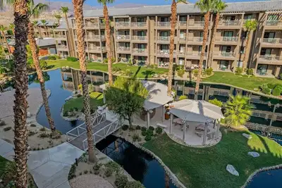 Image de 3br + 1br in resort, Private Coachella shuttle