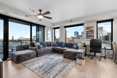 Image de New Listing! Walkable Denver Luxury | Rooftop Pool | City Views