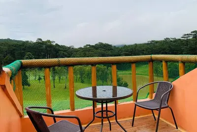 Image de Camp John Hay Cabin