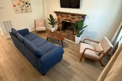 Image de Newly Renovated 3 Bedroom House in Lakewood!