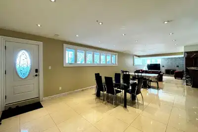 Image de Waterfront Bright and Spacious Getaway