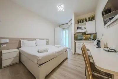 Image de Crystel Apartment - 15 min da Milano