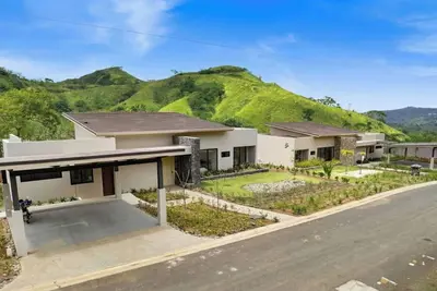 Casa Luna | Private Pool Escape Near Coco