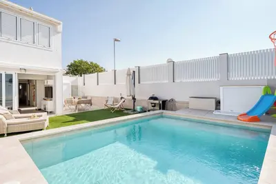 Image de La Dolce Vita - House 200m from San Agustín Beach