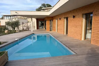 Image de Jolie maison 8 pers, piscine à 1, 8 km de la somptueuse plage du Cabanon Bleu