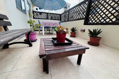 Image de Bonita: Modern and bright maisonette with private terrace near the sea!