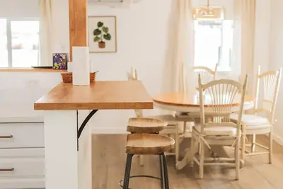 Image de Spacious Home in Central Globe 3 Br near Downtown