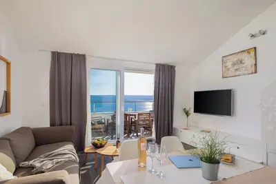 Image de Villa Jolara With Heated Pool - Deluxe Apartment 19