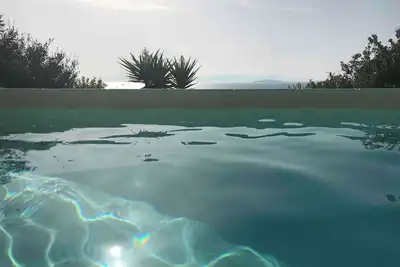 Image de Modern luxury house with private heated pool and breathtaking sea view