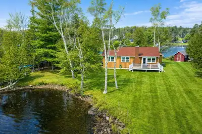 Image de The Peninsula | Waterfront | Pet Friendly | Snowmobile Access