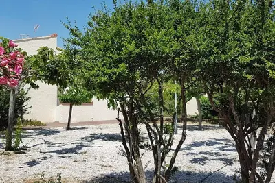 Image de Appartement T2 calme avec terrasse, parking, à 200m de la plage - Le Barcarès
