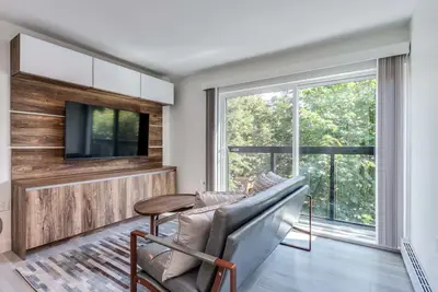 Image de Prime Downtown West End | Quiet 2br Retreat