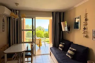 Image de 2 pièces 4 personnes vue mer - Hameau Cap Esterel
