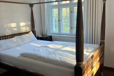 Image de Villa am See - Suite with lake and park view (1) - Park Residenz Bei Wu