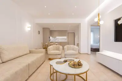 Image de Les Maisons Deluxe Superior by RentalsPro