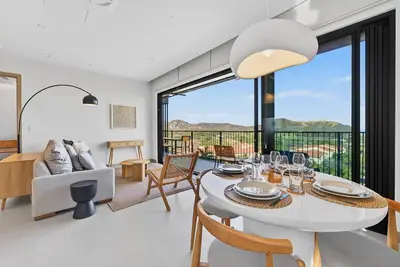 Image de 2br Balcony Ocean View + Beach Club in Playas del Coco | Naumi N434