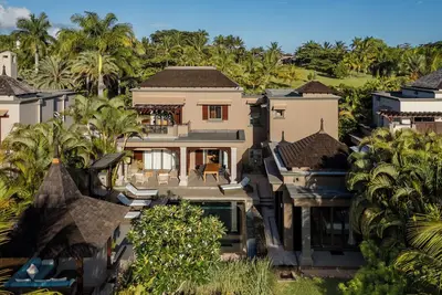 Cozy 3-Bed Villa / Infinity Pool & Terrace