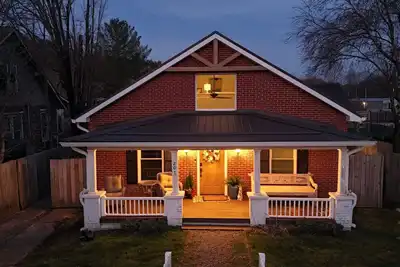 Image de Cozy 3-bedroom cottage in tranquil Roan Mountain with Ac